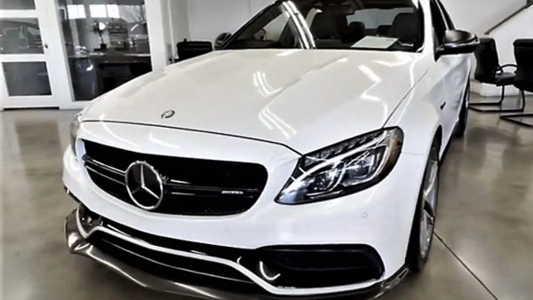 UCV24035L---2016-Mercedes-Benz-C63S